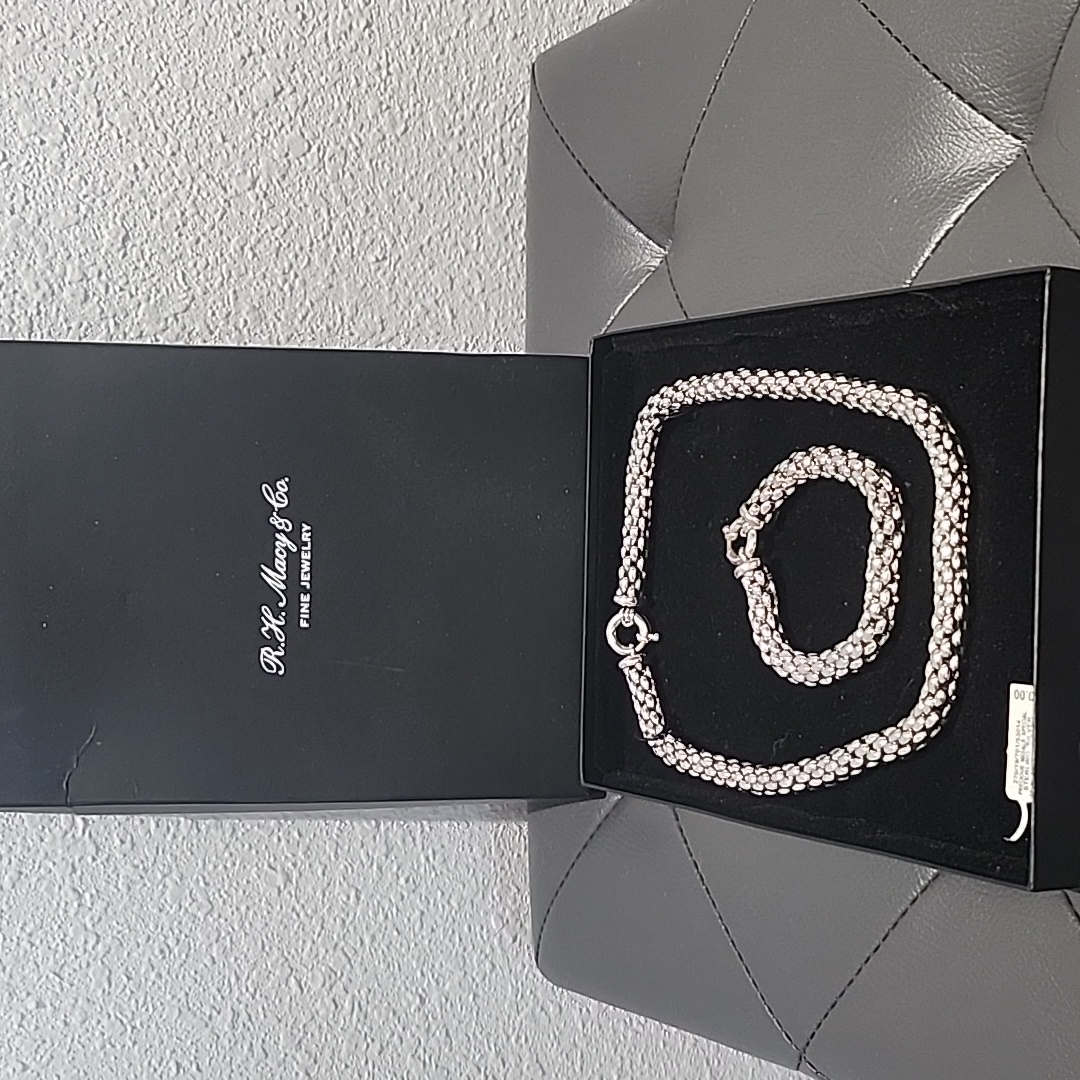 Sterling Silver Popcorn Necklace And Bracelet$1'000 Retail Price